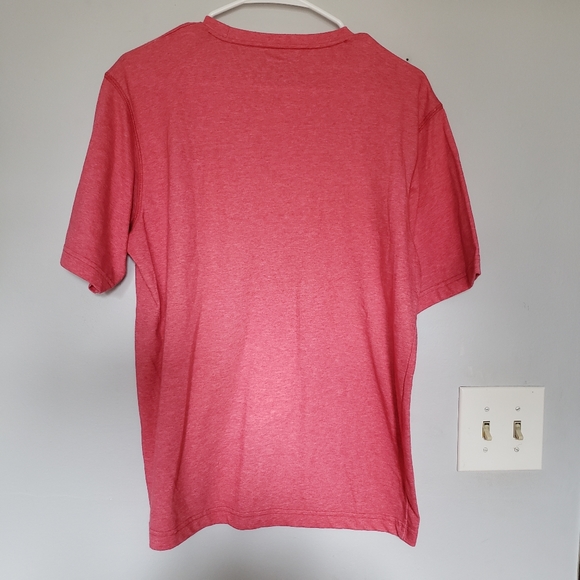 2/$15 Columbia Omni-wick T-shirt Size M - Picture 2 of 4